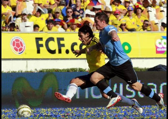 Colprensa - Los h&#233;roes de la tarde, Falcao Garc&#237;a, Te&#243;filo Guti&#233;rrez y Camilo Z&#250;&#241;iga se mostraron felices al final del partido, por sus definiciones que les permitieron golear 4-0 a Uruguay, en la s&#233;ptima jornada de las Eliminatorias.