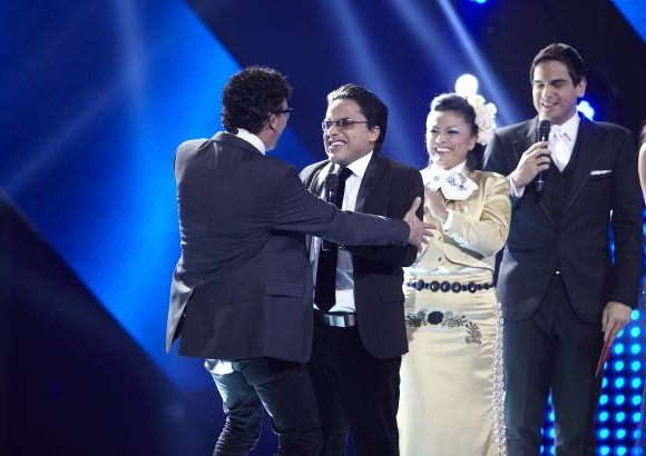 Cortes&#237;a Caracol Televisi&#243;n - Camilo Mart&#237;nez fue el ganador de La Voz Colombia en su segunda temporada.