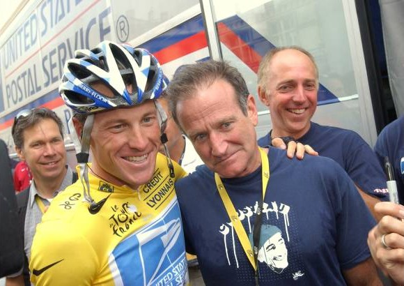 AP - Fan&#225;tico del ciclismo y gran amigo de Lance Armstrong. 2003