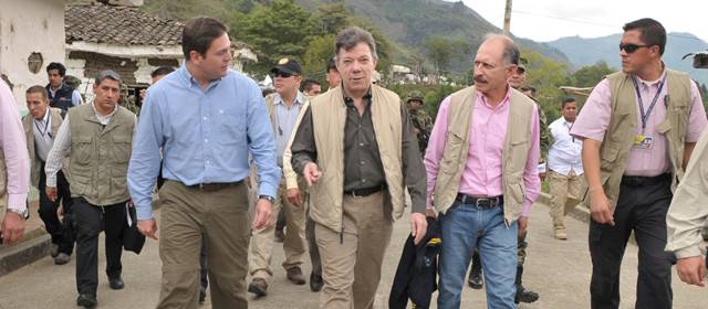 Autoridades indígenas no dialogarán con el presidente Santos | El presidente Juan Manuel Santos recorrió algunas zonas del municipio de Toribío.