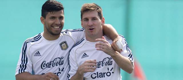 Sergio Kun Agüero y Lionel Messi están en la convocatoria del Tata Martino. FOTO ARCHIVO