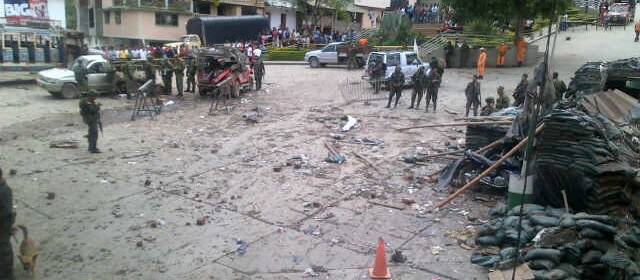 El atentado en Inzá, Cauca, dejó ocho muertos y más de 30 heridos. FOTO COLPRENSA