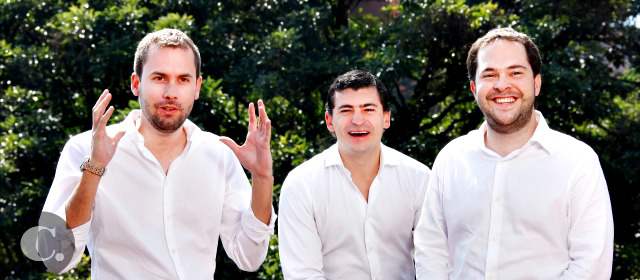 El negocio de hacer felices a los empleados | Daniel Peláez, Sebastián Obregón y Sebastián Molina lideran el plan de la felicidad en la empresa Enmedio. FOTO MARIO F. VALENCIA