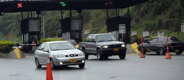 Alza en peajes del Invías genera controversia con transportadores | FOTO ARCHIVO