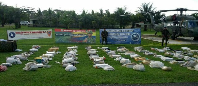 La cocaína fue incautada en zona selvática de Riosucio, en Chocó. FOTO: CORTESÍA