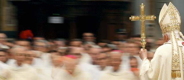 Arzobispo de Medellín invitó al papa Benedicto XVI a visitar Colombia | Un segundo grupo de obispos colombianos visitó al papa Benedicto XVI en el Vaticano.