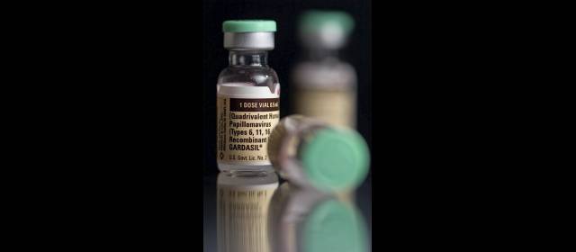 De frente contra el papiloma | El Gardasil, de laboratorio Merck, es una de las vacunas usadas en Colombia contra el VPH. FOTO: Bloomberg
