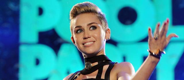 Hospitalizan a Miley Cyrus por una "severa reacción alérgica" |