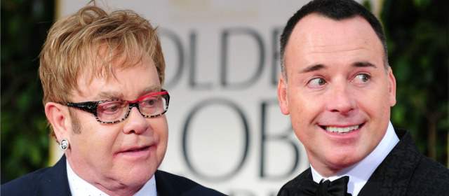 Elton John se casará en mayo con su pareja David Furnish | FOTO AFP