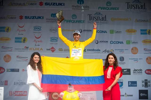 Iván Ramiro Sosa, el nuevo escalador que muestra Colombia con orgullo en las carreteras de Europa. FOTO tomada de twitter