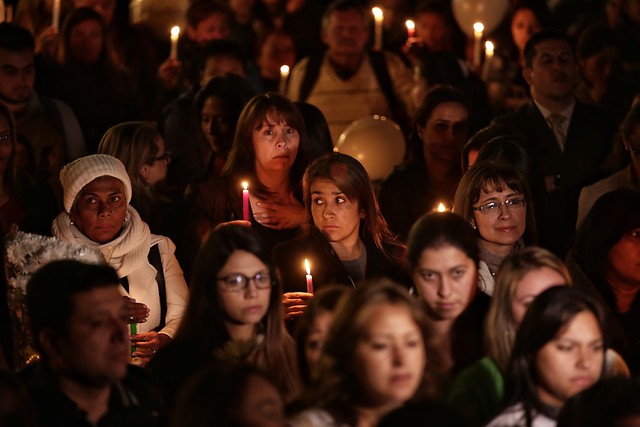 En el Parque de Lourdes en Bogotá, se concentran ciudadanos para exigir justicia por el asesinato de la menor. FOTO COLPRENSA