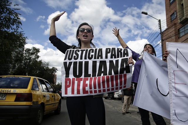 Asi se manifiestan en Bogotá para pedir justicia por Yuliana. FOTO Colprensa