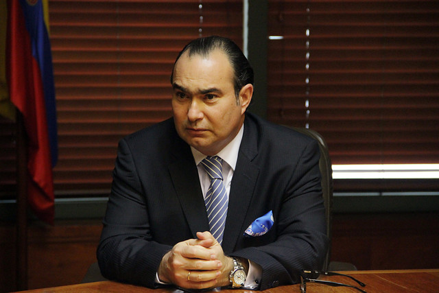 Jorge Pretelt, involucrado también en un escándalo de corrupción, aseguró que el próximo 24 de marzo definiría si renuncia a su cargo como magistrado de la Corte Constitucional. FOTO COLPRENSA