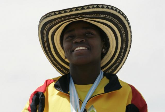 En 2006, la atleta de Urabá se alzaba con la medalla de oro del salto largo en los Juegos Odesur. FOTO AFP