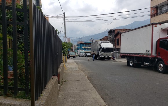 En esta calle del municipio de Bello se produjo el ataque sicarial que le costó la vida a tres personas. FOTO Santiago olivares