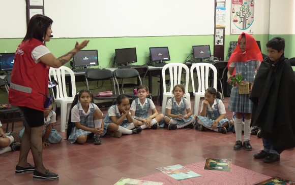 Juan Carlos Álvarez dirige esta corporación que enseña a los niños sobre autocuidado y hábitos saludables. FOTO Cortesía y Carlos Velásquez. 