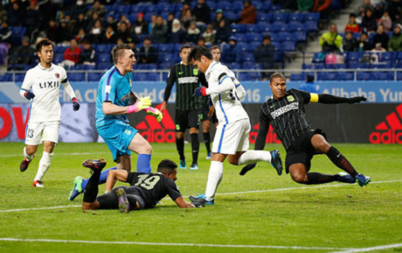 Hace un año, Nacional perdió 3-0 ante Kashima Antlers en la semifinal del Mundial de Clubes. FOTO AFP