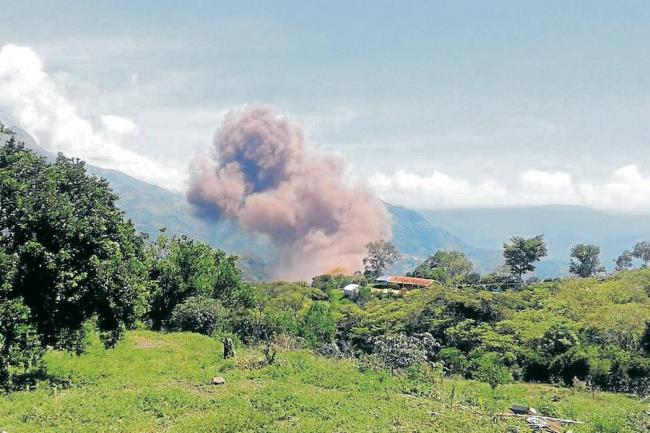 La fuerte explosión en una mina de azufre ubicada en la vereda San Pascual, de Simacota. FOTO COLPRENSA