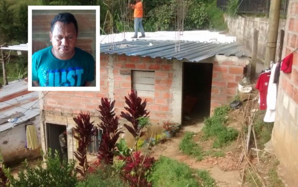 Esta es la vivienda en la que fue capturado alias “Daniel” o “el Zarco”, en el sector Las Golondrinas de Medellín. FOTO CORTESÍA