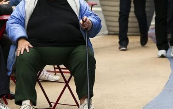 Según el informe de la Fao, el sobrepeso afecta a casi 60 por ciento de los habitantes de América Latina. FOTO REUTERS