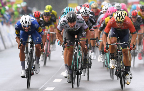 Gaviria, Sagan y Colbrelli, gran duelo del momento que también se vivirá en el Tour. FOTO CORTESÍA QUICK-STEP