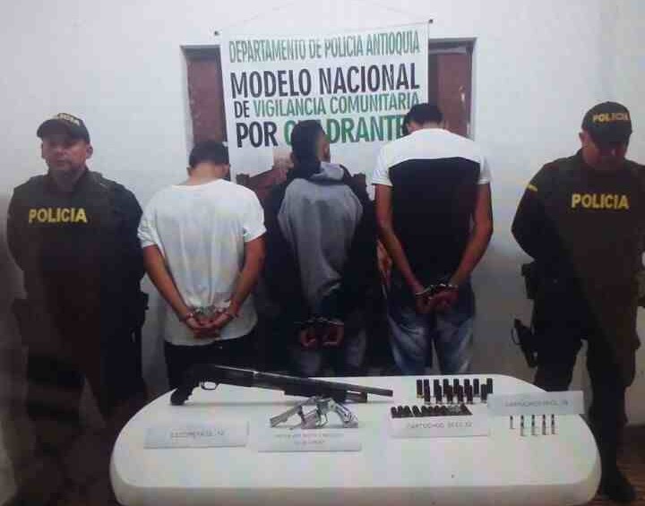 Investigan triple homicidio en Valdivia, hay tres capturados