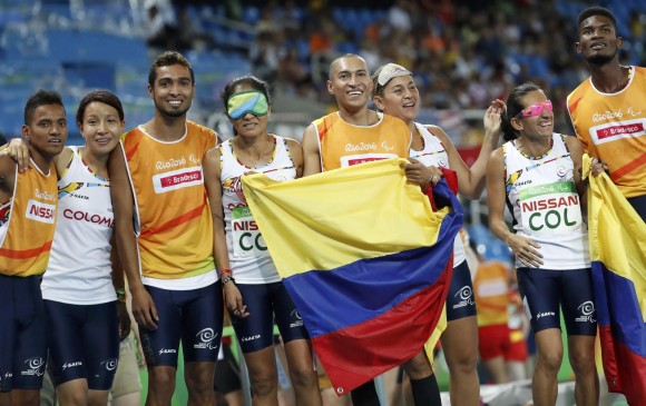El equipo de relevos 4x100 metros T11-13 femenino, integrado por Yesenia Restrepo, Sonia Luna, Maritza Arango y Marcela González, obtuvo la medalla de bronce. FOTO Reuters