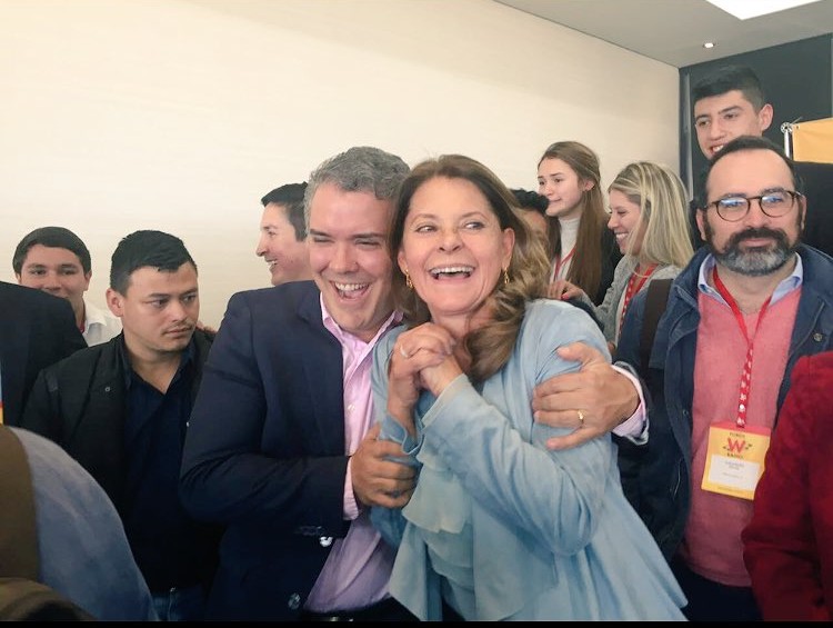 Los candidatos a la presidencia y a la vicepresidencia, respectivamente, Iván Duque y Marta Lucía Ramírez. Foto: tomada de twitter @JaimeAminH