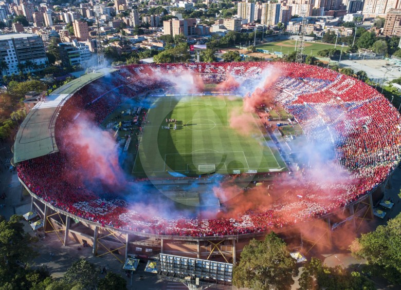 Este fue el enorme tifo que los hinchas del Medellín mostraron en la final ante Junior. FOTO juan david usuga