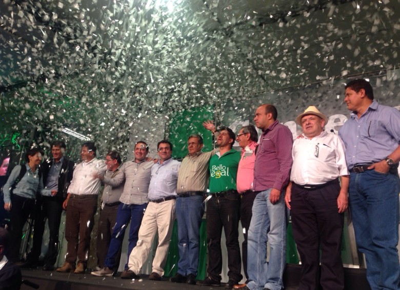 Alonso Salazar fue aclamado este sábado como candidato a la Alcaldía, con el apoyo de la Alianza Verde y la ASI. Foto cortesía