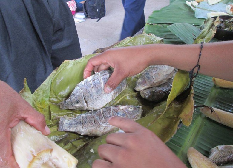 1.Cocinar en hojas de bijao es una tradición de la cultura Awajun (Perú). 