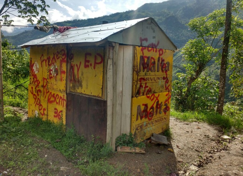 Disidencias de las Farc marcan casas en San Andrés de Cuerquia