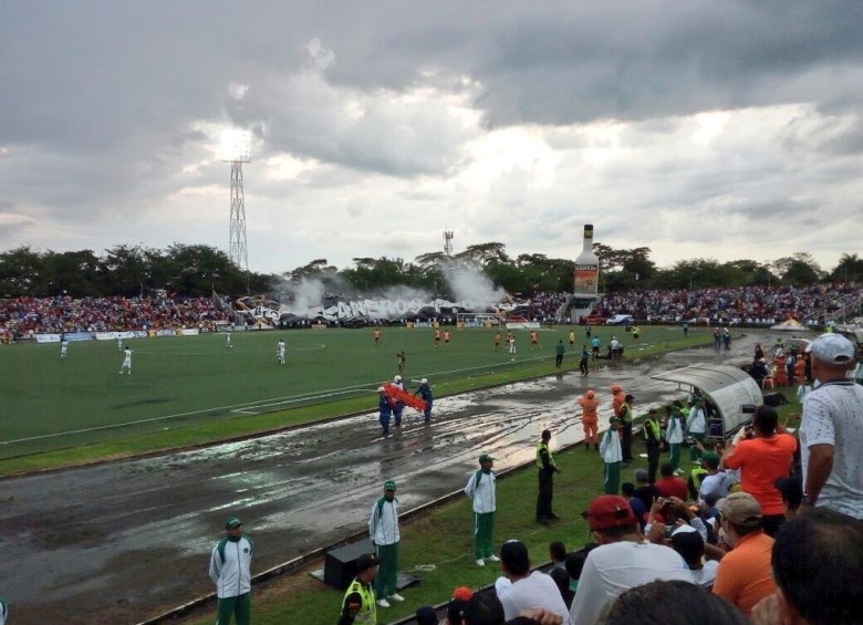 Manuel Calle Lombana de Villavicencio (12.000 aficionados), es sede de Llaneros desde 2012.