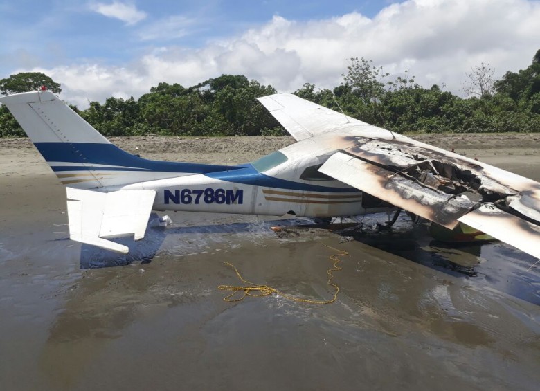 Esta fue la aeronave que ingresaron al espacio aéreo colombiano sin autorización. Tenía capacidad para transportar 700 kilogramos de sustancias ilegales. FOTO: Cortesía Fuerza Aérea Colombiana