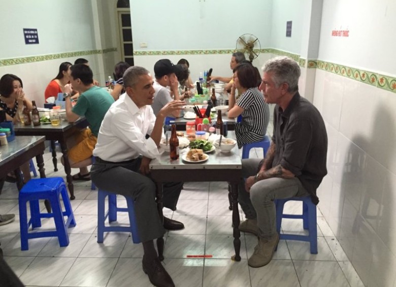 En su gira por Vietnam de mayo no dejó de acudir como cualquier ciudadano a comer “corrientazo”.