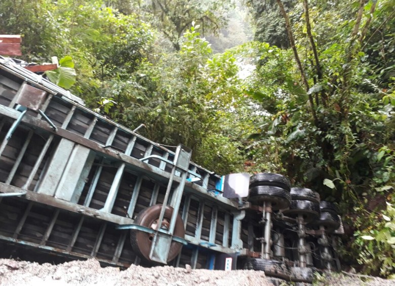 Aparatoso accidente en la vía Quibdó-Medellín