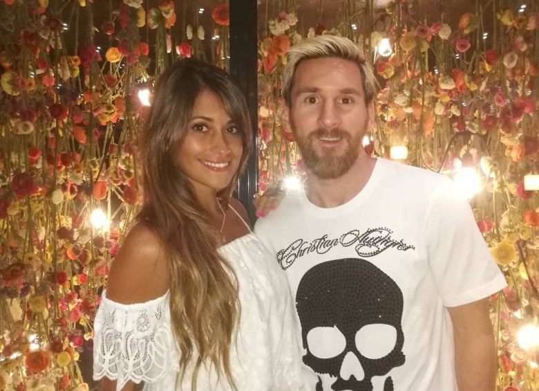Al divulgarse la noticia las redes sociales se inundaron de mensajes de felicitaciones para el delantero del Barcelona y su pareja. FOTO Instagram.com/LeoMessi