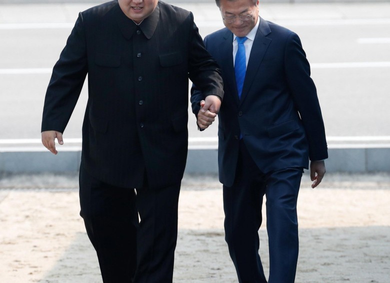 Coreas prometen lograr la desnuclearización total de la península