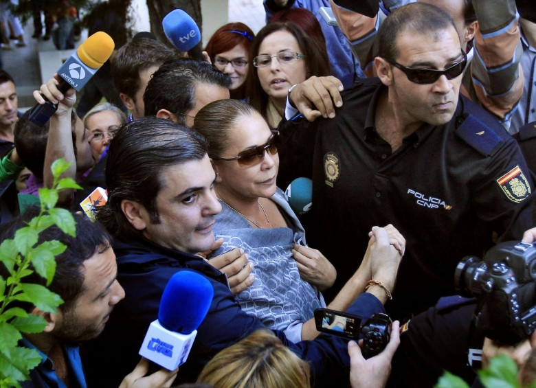 La cantante Isabel Pantoja tendrá que pagar una condena de dos años de cárcel por blanqueo de capitales. FOTO AP