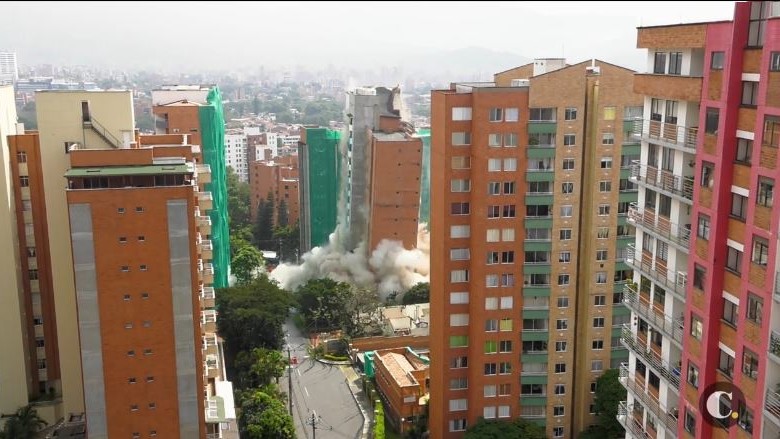 Video de la demolición del edificio Bernavento. FOTO CAPTURA DE VIDEO