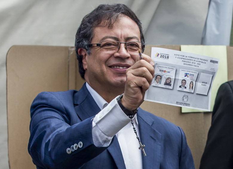 Así votó el candidato Gustavo Petro. Foto: Julio Herrera.
