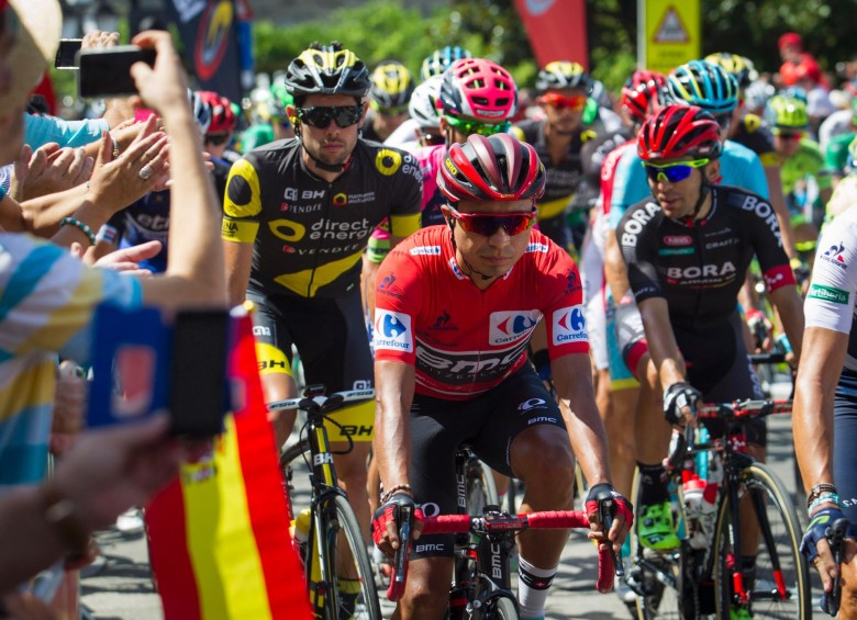 Darwin Atapuma es líder con 28 segundos sobre el español Alejandro Valverde y a 32 respecto al británico Chris Froome. FOTO AFP