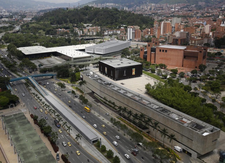 Los problemas financieros y contractuales de Plaza Mayor ocurrieron durante la alcaldía Aníbal Gaviria, y en las gerencias de Gabriel Jaime Rico y Uriel Sánchez. FOTO manuel saldarriaga