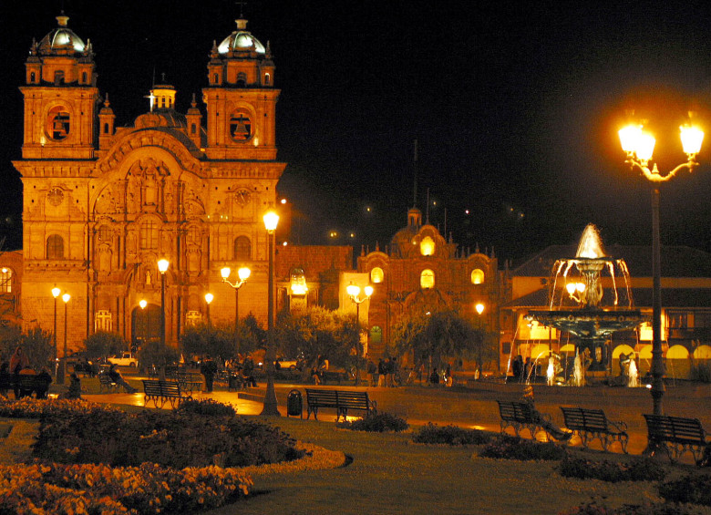 La catedral está ubicada en la Plaza de Armas de la histórica ciudad. FOTO ARCHIVO