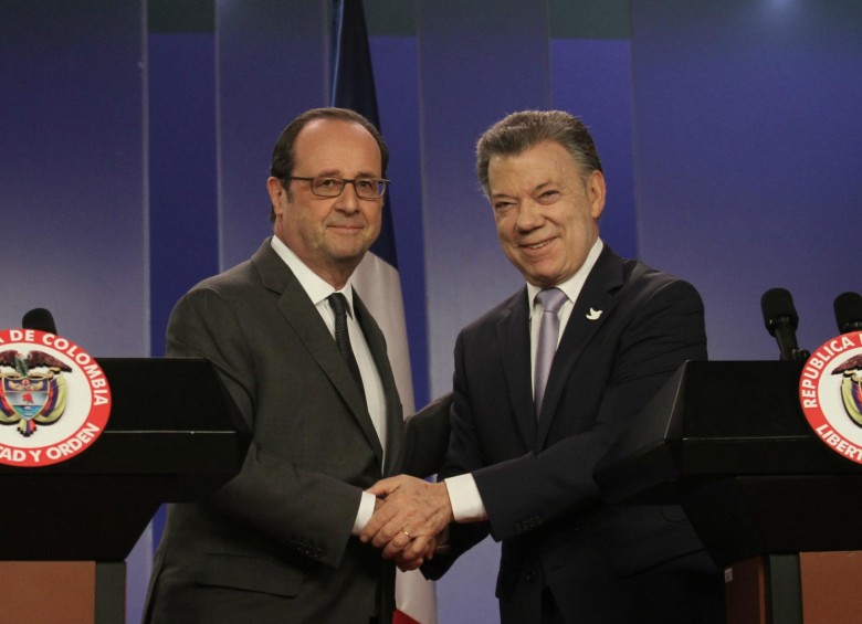El presidente de Francia, François Hollande, aseguró que se reunirá con las víctimas y que Francia puede ayudar a Colombia a encontrar a sus personas desaparecidas. FOTO colprensa