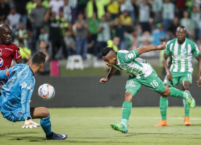 Vladimir Hernández anotó el segundo gol para ratificar el triunfo del verde. Foto: Róbinson Sáenz