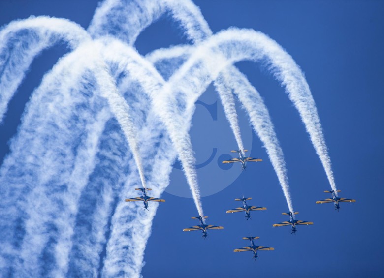 La escuadrilla Fumaça de Brasil ha realizado más de 3.500 presentaciones aéreas por todo el mundo. FOTOS juan antonio sánchez