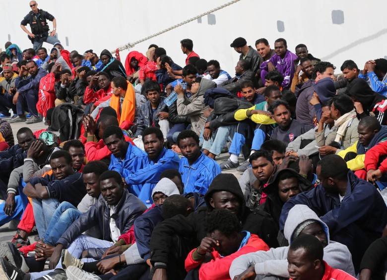 El drama de los africanos que buscan llegar a costas italianas ha causado numerosas tragedias. La de este domingo sería una de las peores de los últimos tiempos. FOTO AP