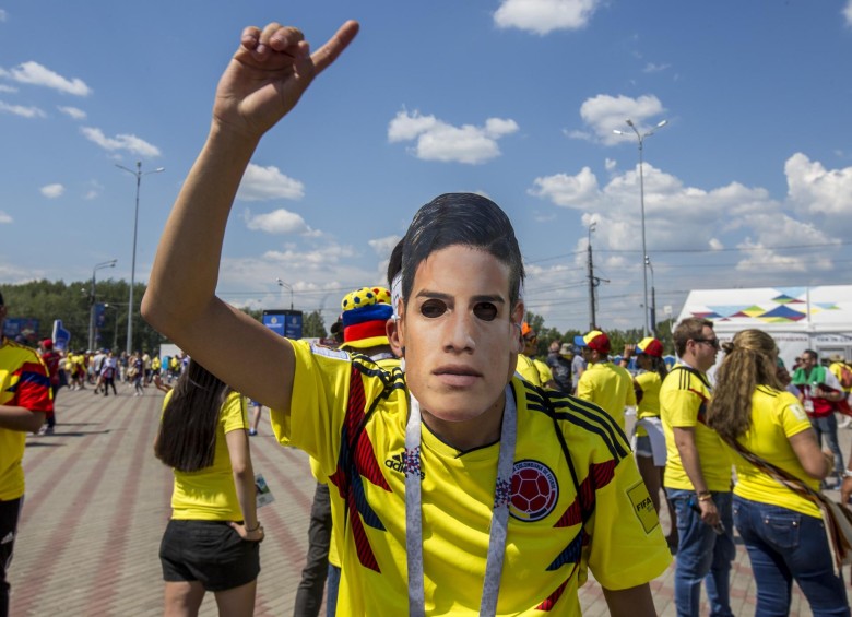 Hinchas colombianos han llegado de todo el mundo para apoyar a la Selección. FOTO JUAN ANTONIO SÁNCHEZ- ENVIADO ESPECIAL