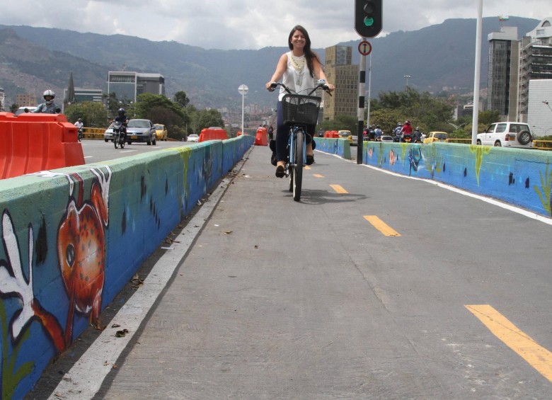 Además de las ciclorrutas, el Plan de la Bicicleta buscará definir corredores viales en los que circularán conjuntamente bicicletas, carros y motos.